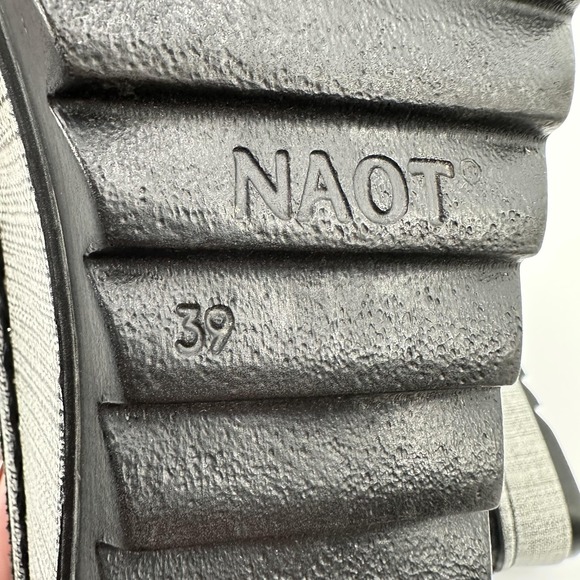 Naot Boots Womens Size EU 39 Black Leather Lace Up Side Zip Platform Bootie - Picture 8 of 8